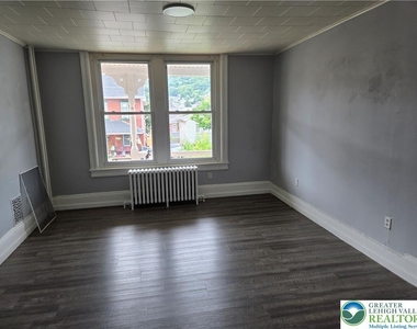 624 Cherokee Street - Photo Thumbnail 2