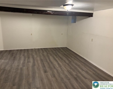 4414 Main Street - Photo Thumbnail 36