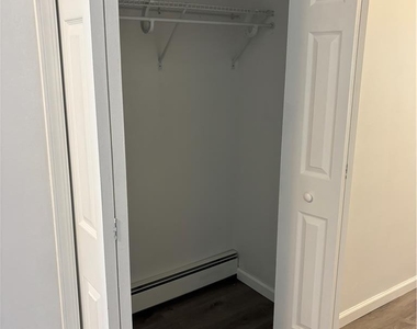 4414 Main Street - Photo Thumbnail 19