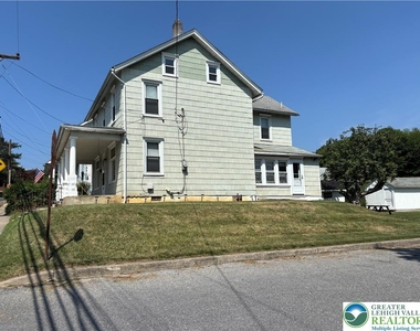 4414 Main Street - Photo Thumbnail 1