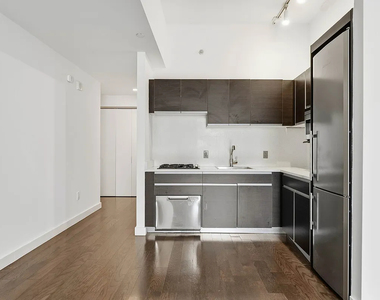 116 John Street - Photo Thumbnail 2