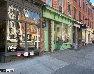 410 State Street - Photo Thumbnail 7