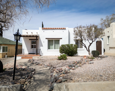 1211 Mesita Drive - Photo Thumbnail 9