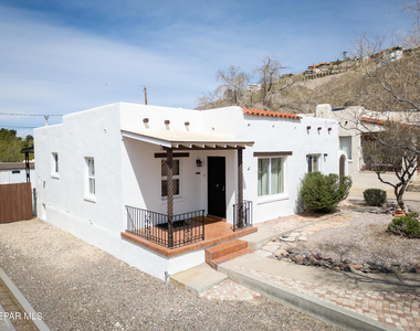 1211 Mesita Drive - Photo Thumbnail 8