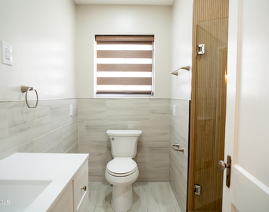 1211 Mesita Drive - Photo Thumbnail 29