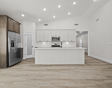 15153 Ambition Avenue - Photo Thumbnail 19