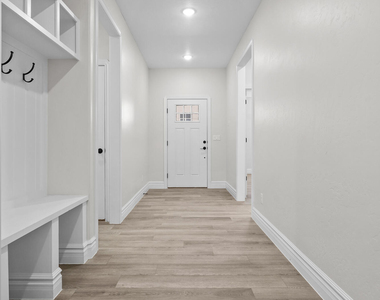 15153 Ambition Avenue - Photo Thumbnail 5