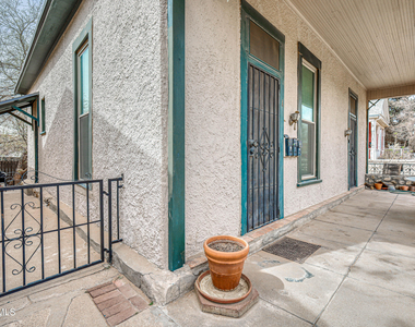 512 Prospect Street - Photo Thumbnail 5