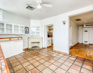 512 Prospect Street - Photo Thumbnail 9