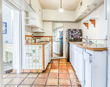 512 Prospect Street - Photo Thumbnail 15