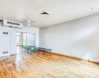 512 Prospect Street - Photo Thumbnail 12