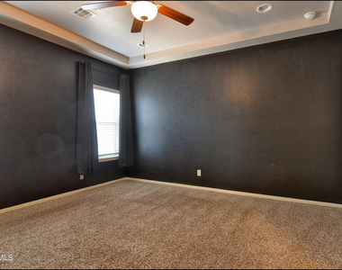 221 Jennice Circle - Photo Thumbnail 26
