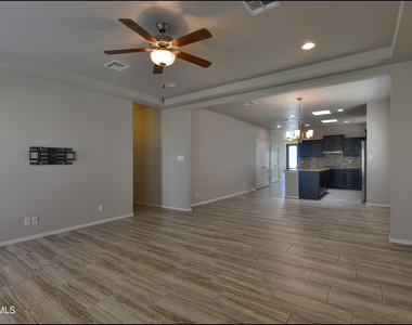 221 Jennice Circle - Photo Thumbnail 24