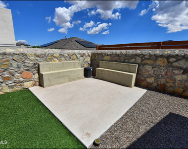 221 Jennice Circle - Photo Thumbnail 46