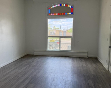 1025 Magoffin Avenue - Photo Thumbnail 1