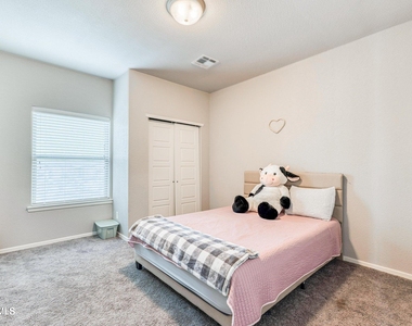 13610 Keighly Street - Photo Thumbnail 16