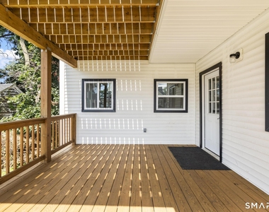 810 Brewster Street - Photo Thumbnail 4