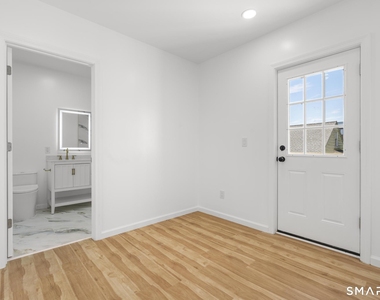810 Brewster Street - Photo Thumbnail 21