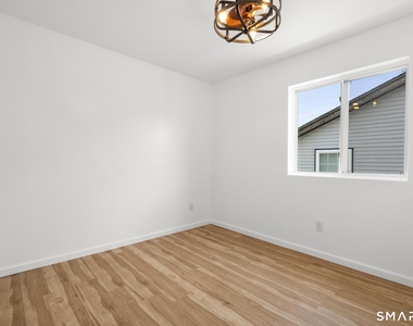 810 Brewster Street - Photo Thumbnail 19