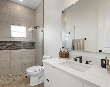 5636 River Run Street - Photo Thumbnail 28