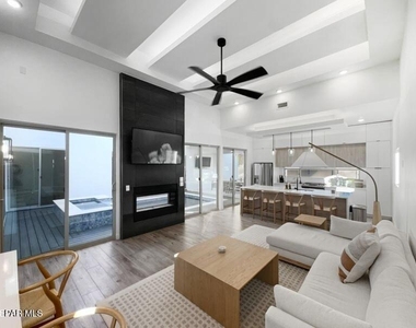 5636 River Run Street - Photo Thumbnail 7
