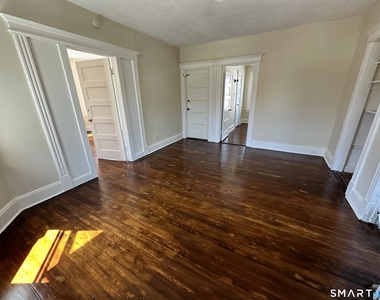 15-17 Beacon Street - Photo Thumbnail 3