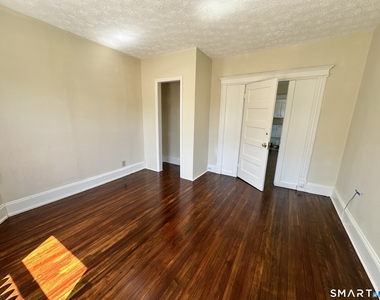 15-17 Beacon Street - Photo Thumbnail 1