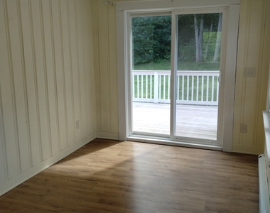 26 Highland Avenue - Photo Thumbnail 6