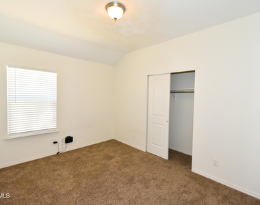 1253 Indigo Sky Street - Photo Thumbnail 14