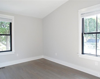 26 Loundsbury Avenue - Photo Thumbnail 7