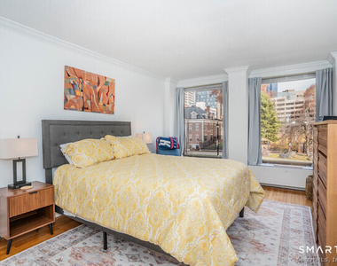 1 Gold Street - Photo Thumbnail 10