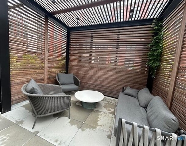 711 Summer Street - Photo Thumbnail 29