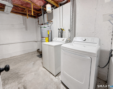 594 Center Street - Photo Thumbnail 11