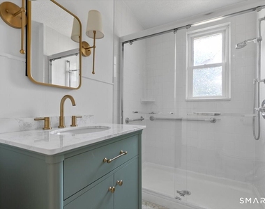 21 Green Street - Photo Thumbnail 16