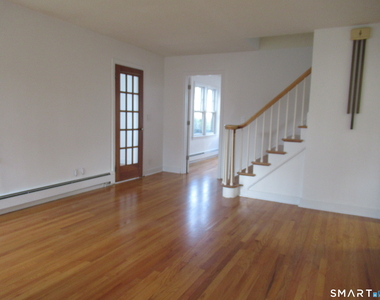 625 Clark Street - Photo Thumbnail 2