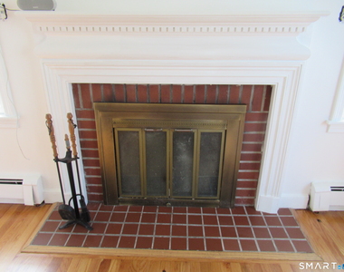 625 Clark Street - Photo Thumbnail 5