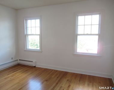 625 Clark Street - Photo Thumbnail 11