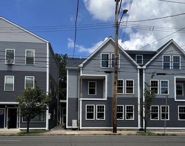 1085-4 Whalley Avenue - Photo Thumbnail 1
