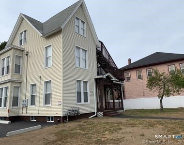 211 Thames Street - Photo Thumbnail 13