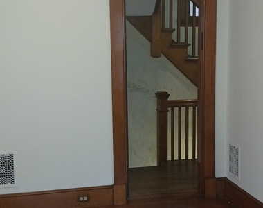 126 Edwards Street - Photo Thumbnail 6