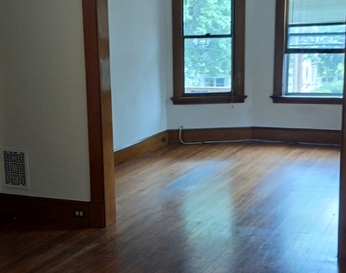 126 Edwards Street - Photo Thumbnail 3