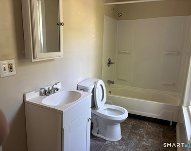 49 Springdale Avenue - Photo Thumbnail 15