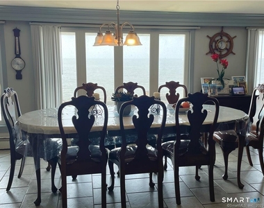 39 Pepperidge Avenue - Photo Thumbnail 8