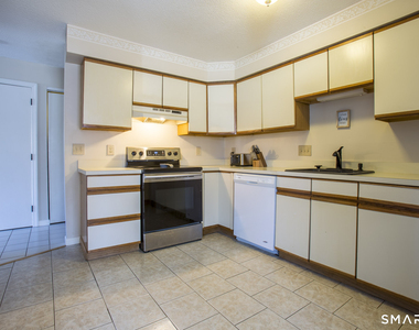 15 Thistle Way - Photo Thumbnail 8