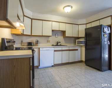 15 Thistle Way - Photo Thumbnail 6