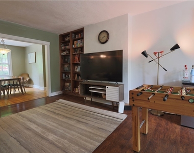 2324 Murray Ave - Photo Thumbnail 4