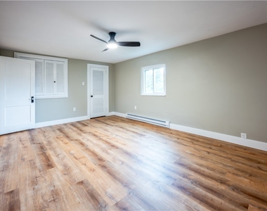 335 Lafayette Ave - Photo Thumbnail 22