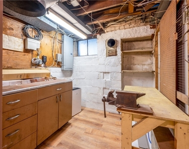 335 Lafayette Ave - Photo Thumbnail 35
