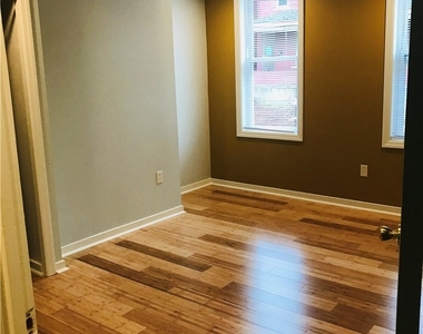 500 Southern Ave - Photo Thumbnail 13