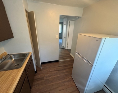 1 Penn Ridge Ct - Photo Thumbnail 8